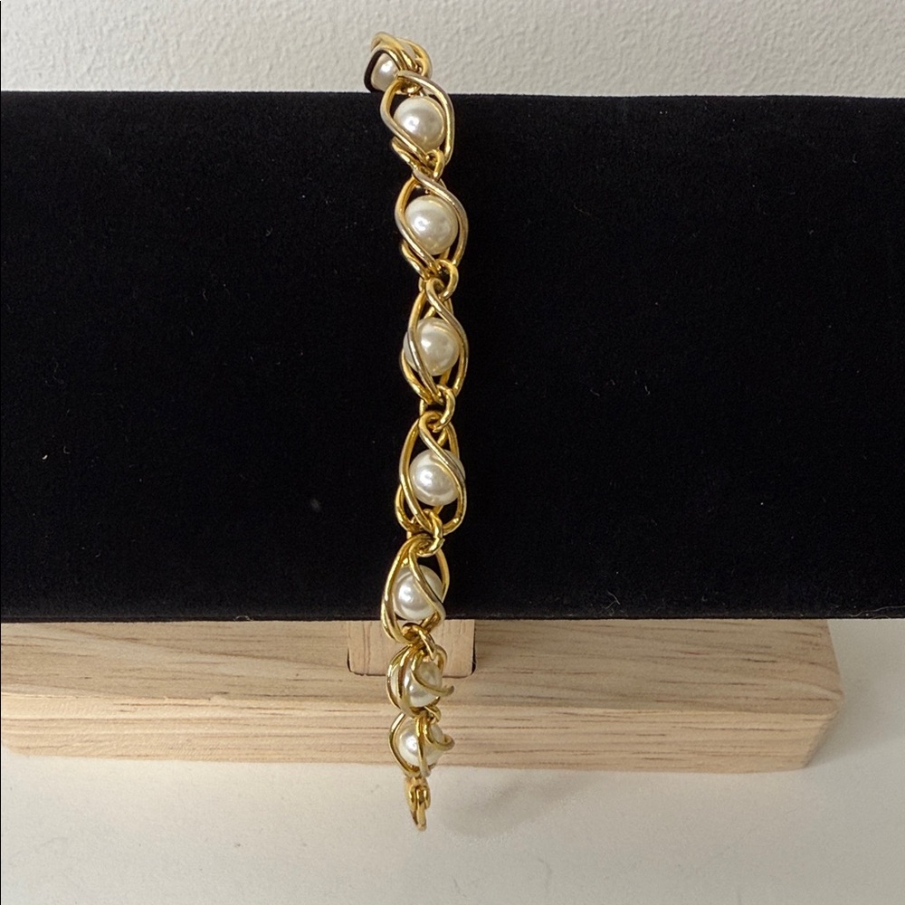 Vintage Napier Gold Toned Bracelet with Caged Pearls